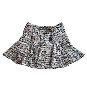 Banana Republic Petite Flare Mini Skirt Black Women's Size 0 Casual